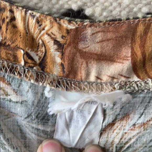 VTG 1980’s Tropical Cheetah Romper - Picture 9 of 9